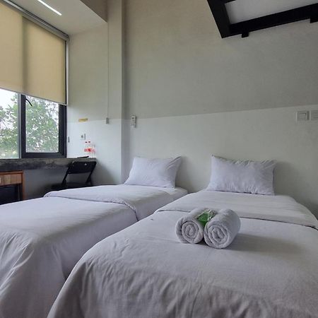 Guest House 555 Nki South Tangerang Exteriér fotografie